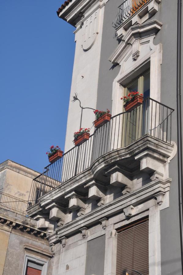 Don Giovanni Charme Apartment Katania Zewnętrze zdjęcie